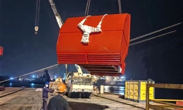 Корејски купац је наручио две хватаљке са даљинским управљачем за носач угља